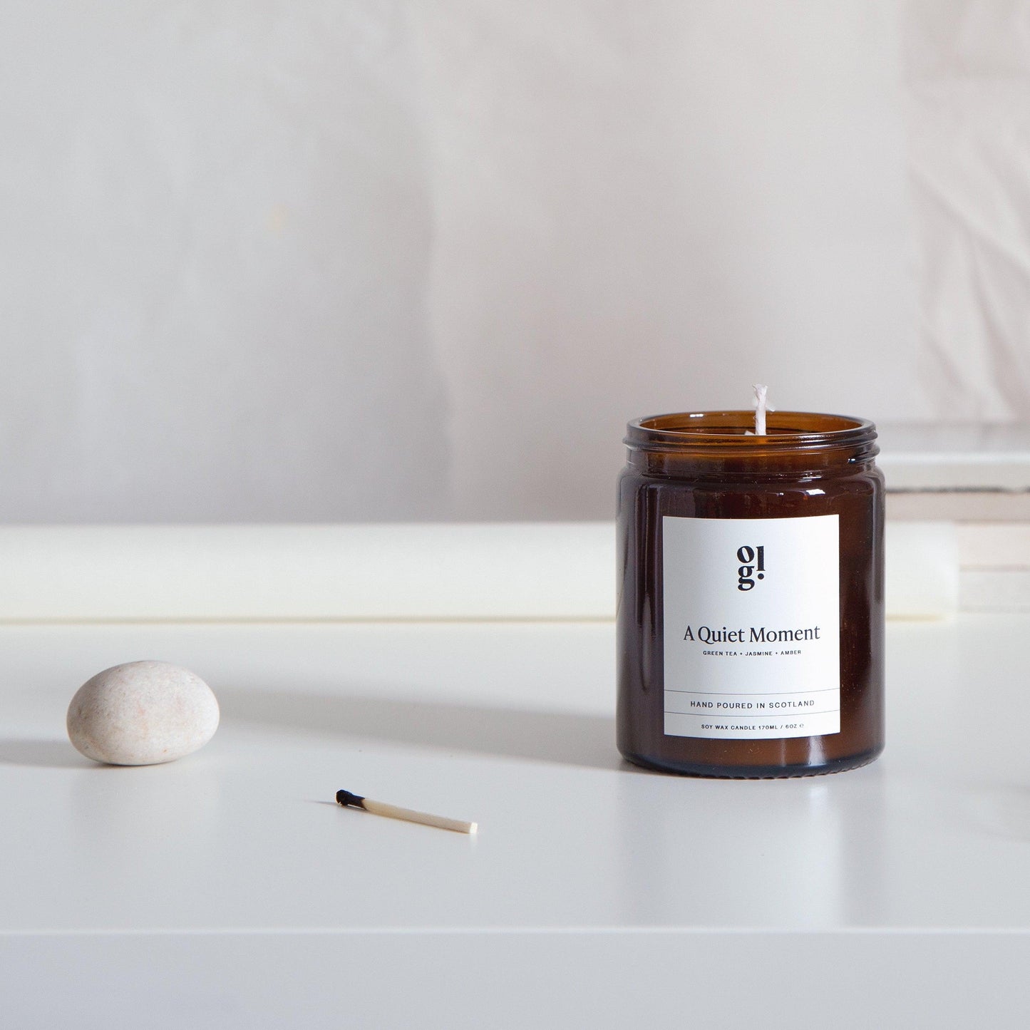 A Quiet Moment - Green Tea, Jasmine & Amber Natural Candle - ooolife